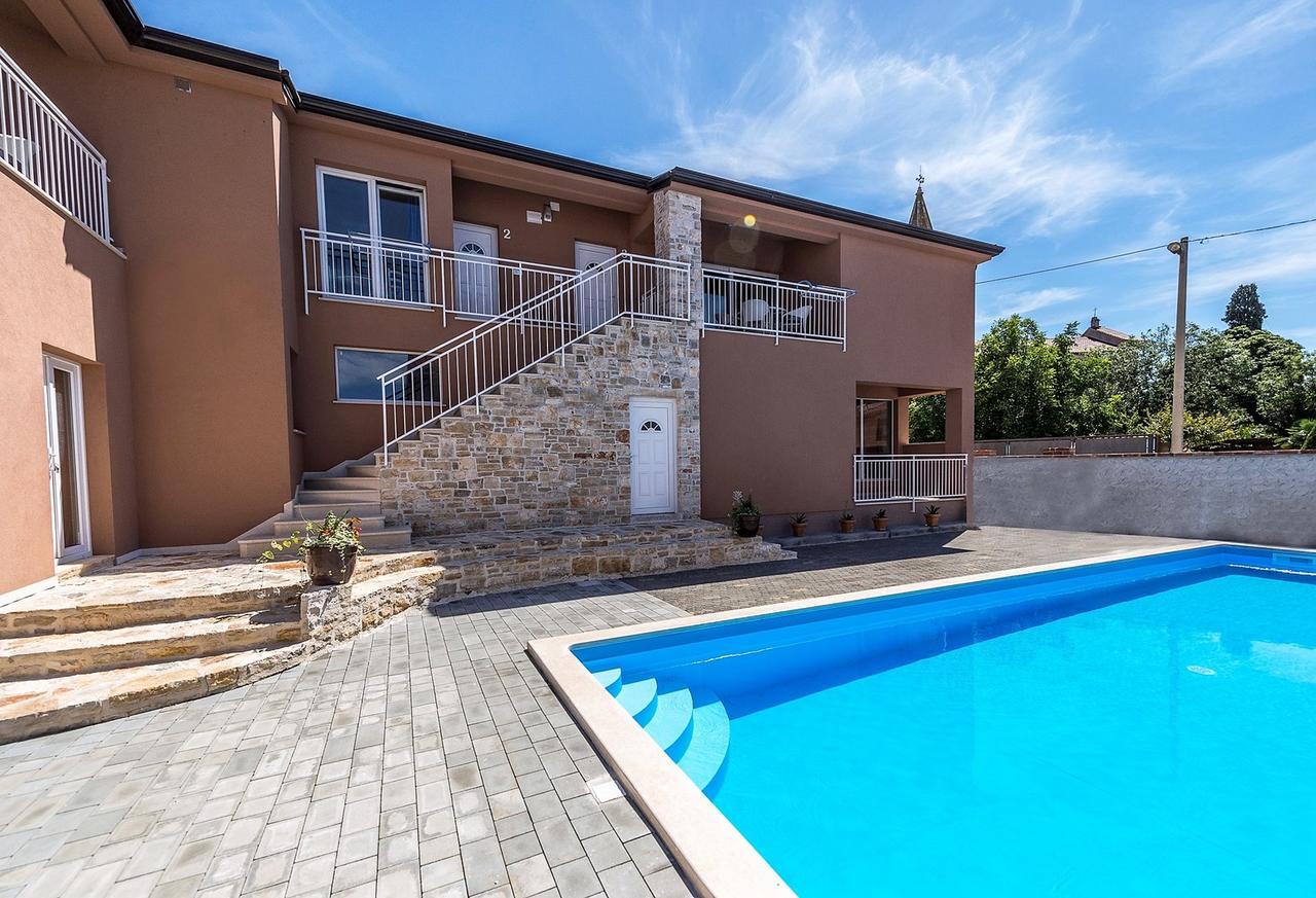 Villa Valtrazza Tar-Vabriga Luaran gambar